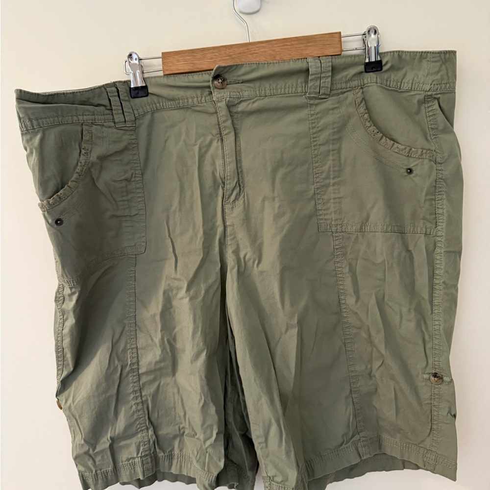 Olive Green women’s Cargo Shorts KHAKIS